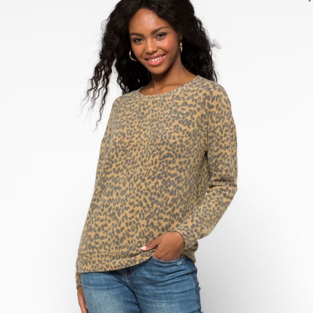 Leopard Print Women's Sweater Top Size XL